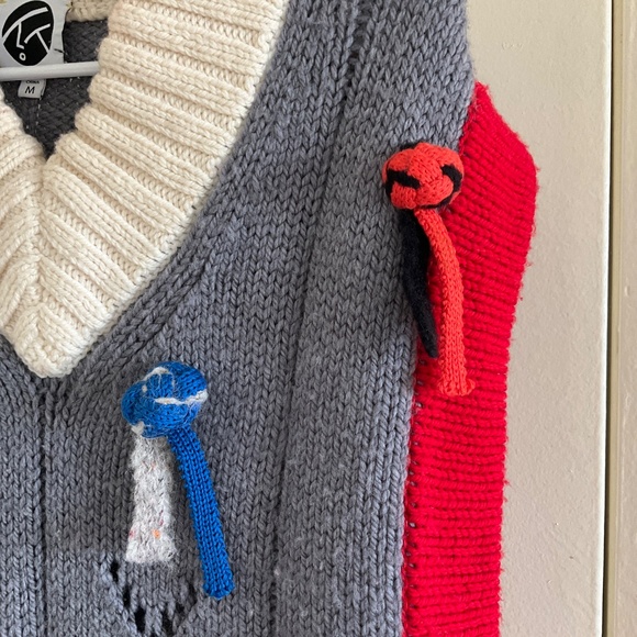 YanYan Knits Frosty Oversize 100% Merino Wool Vest Knot Detail Size M - Picture 5 of 7